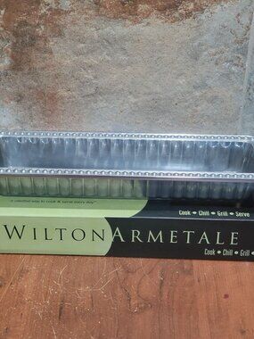 Wilton Armetale Aluminum Based Alloy Serving Tray